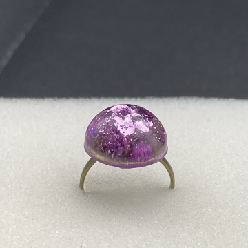 Bague ronde pailletée violette
