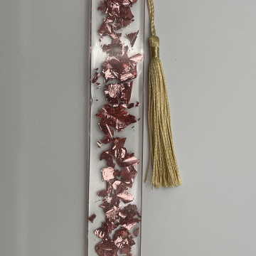 Marque-page feuilles métallisées roses